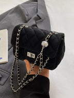 Chic quilted chain crossbody bag for women
